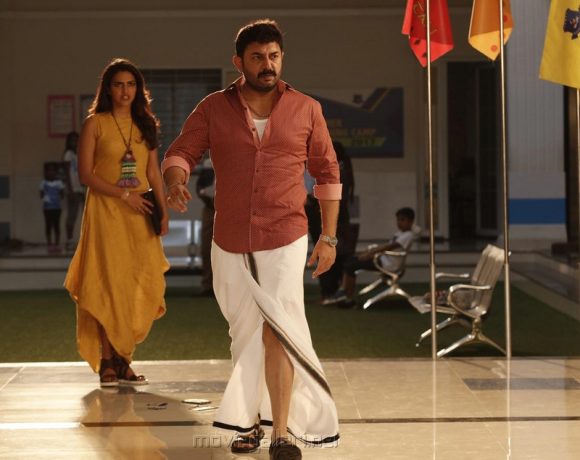 Amala Paul, Aravind Swamy in Bhaskar Oru Rascal Movie Stills