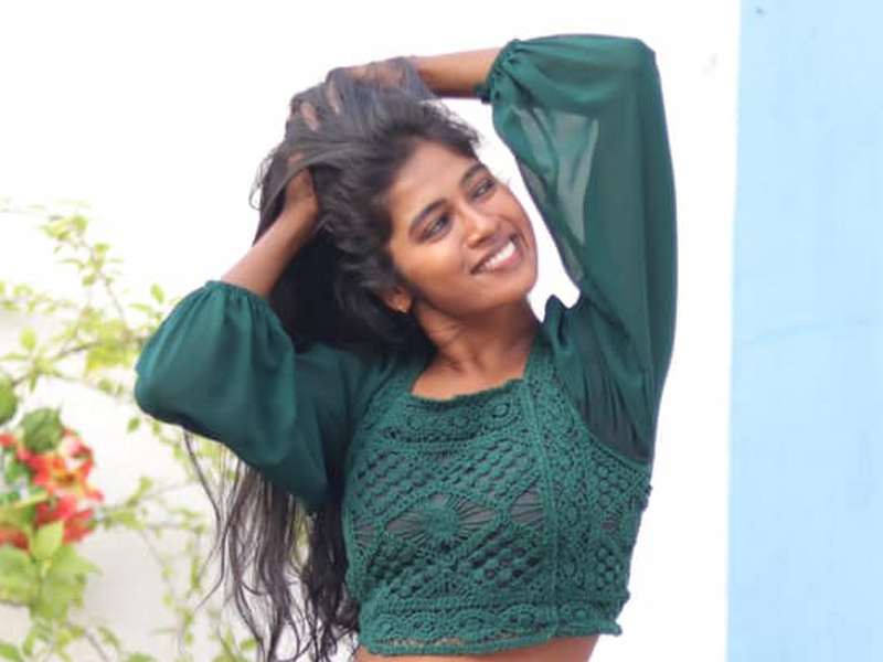 Saranya Ravichandran 1