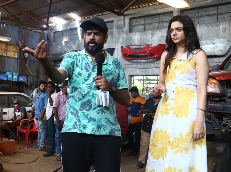Director Balaji Madhavan 